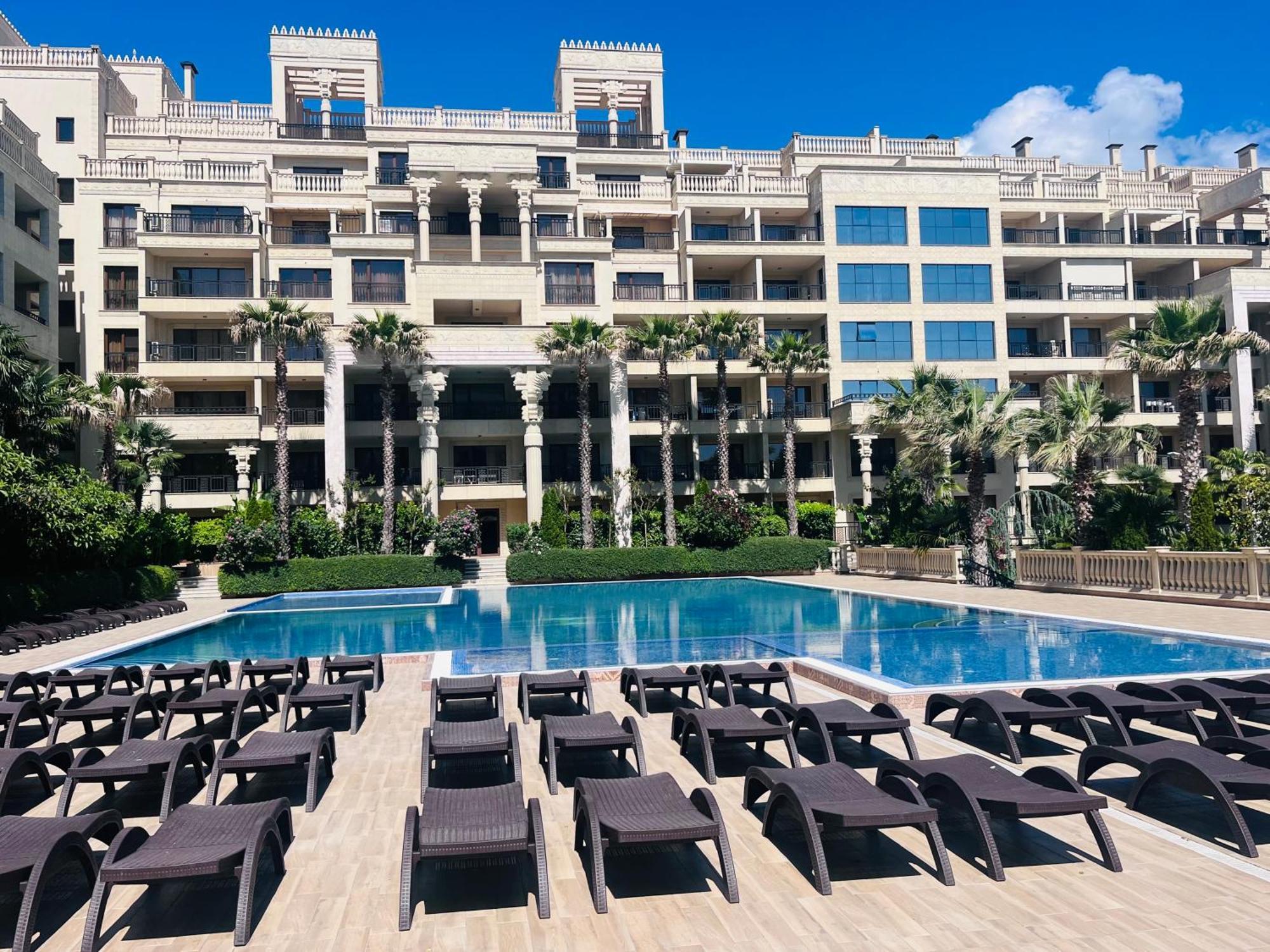 Sea View Golden Line Apartment